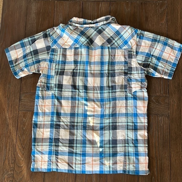 Men’s Columbia short sleeve button down - Picture 4 of 4